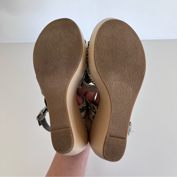 Dknyc Nikki Reptile Leather Platform Wedge Shoes - Picture 9 of 11